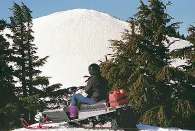 Moon Mountain Touring